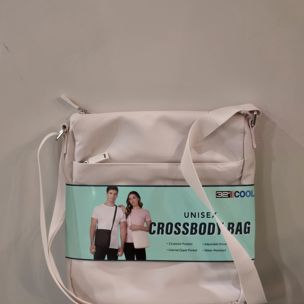 32 Degrees Cool Unisex Water-Resistant Crossbody Bag - White (NWT)